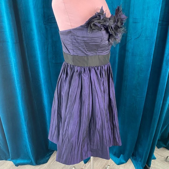 Maggy London Strapless Ruffle Cocktail Dress - Picture 6 of 13